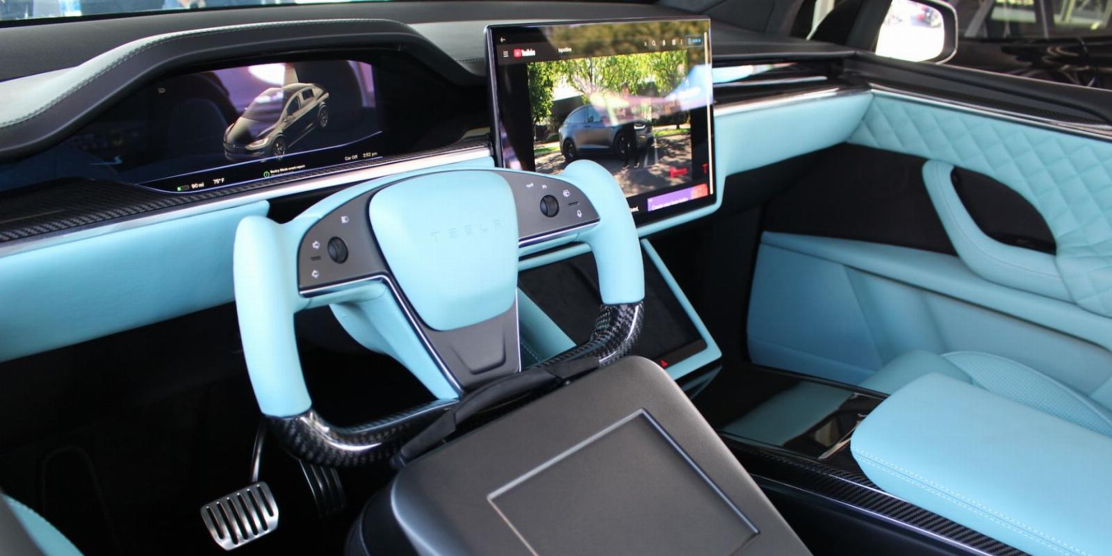 5 Amazing Tesla Interior Tech Features You Should Know About