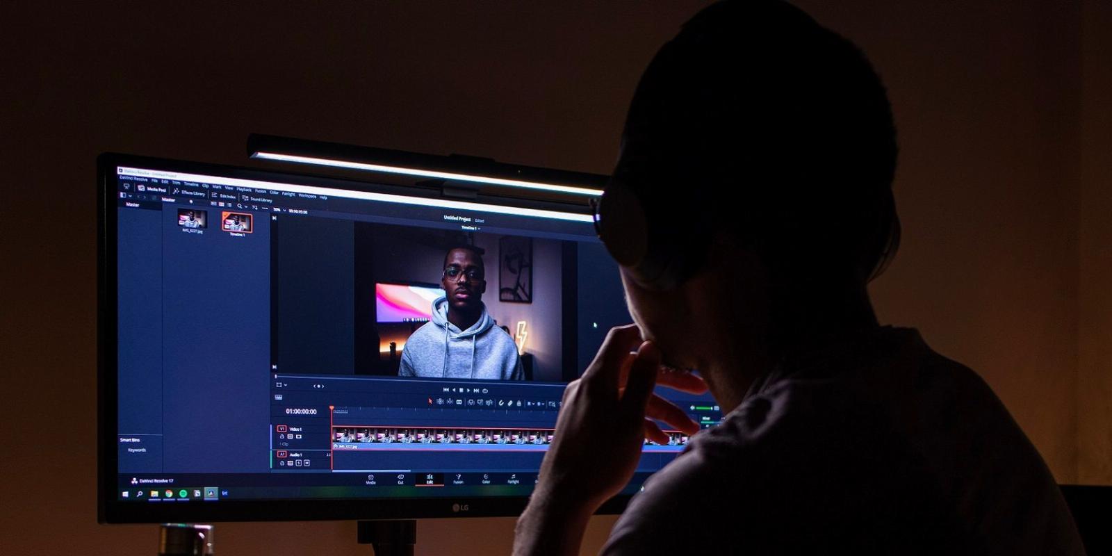 How to Edit Vertical Short-Form Videos With Adobe Premiere Rush