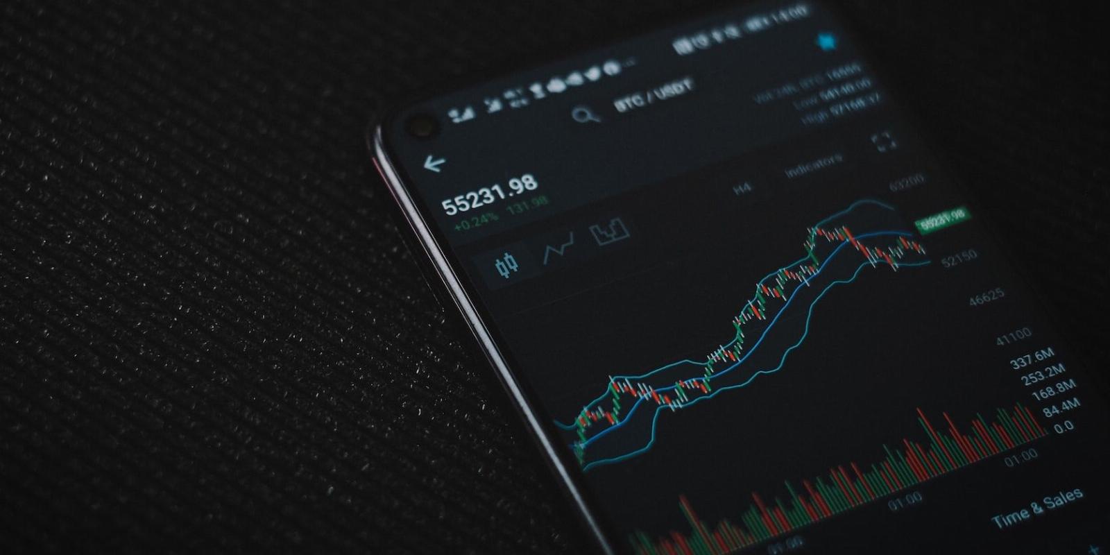 How to Use the Bollinger Bands Indicator in Crypto Trading