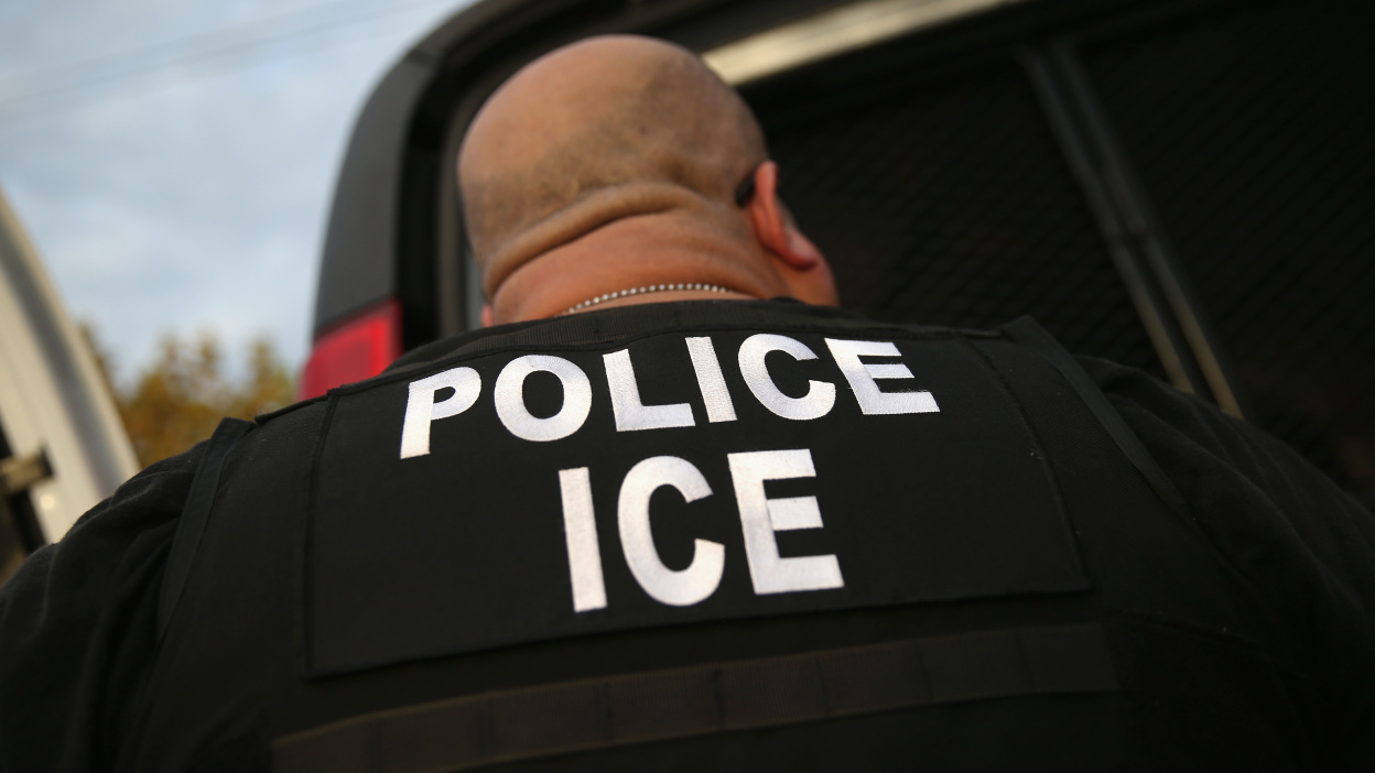 ICE doxes thousands of immigrants seeking asylum on its website