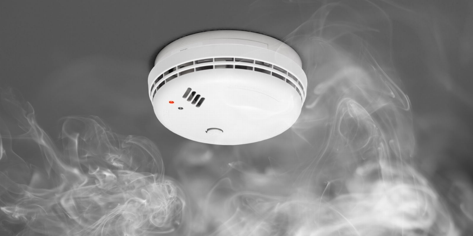 8 Reasons Why You Need a Smart Smoke Detector