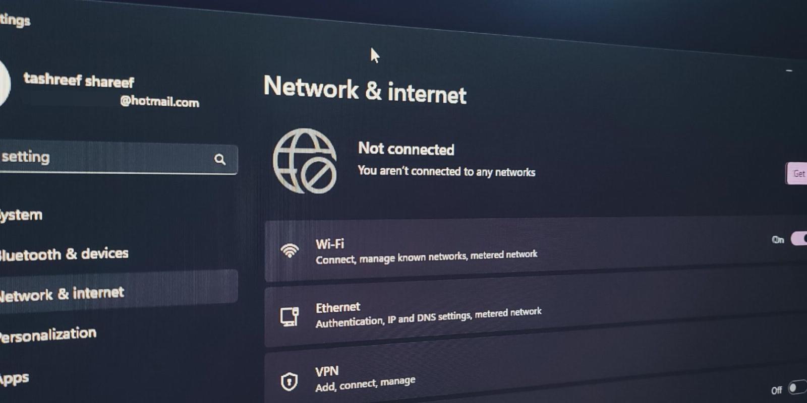 How to Fix ‘You Are Not Connected to Any Networks’ on Windows