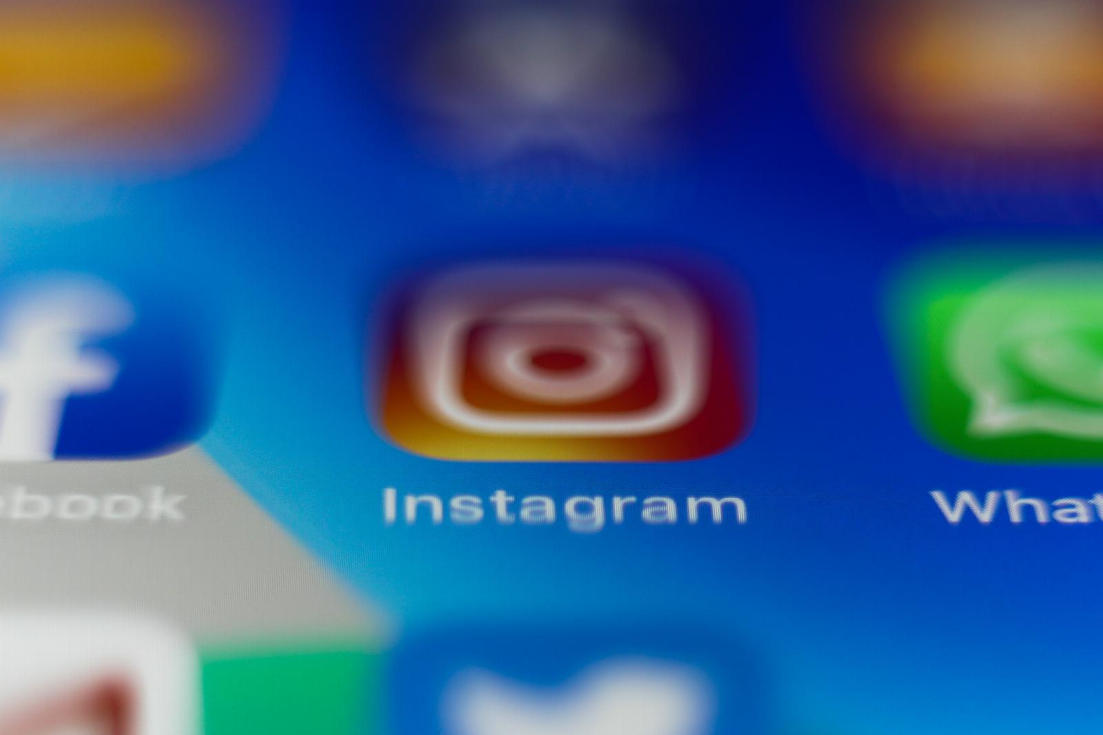 Instagram is killing live shopping in March, will focus on ads instead