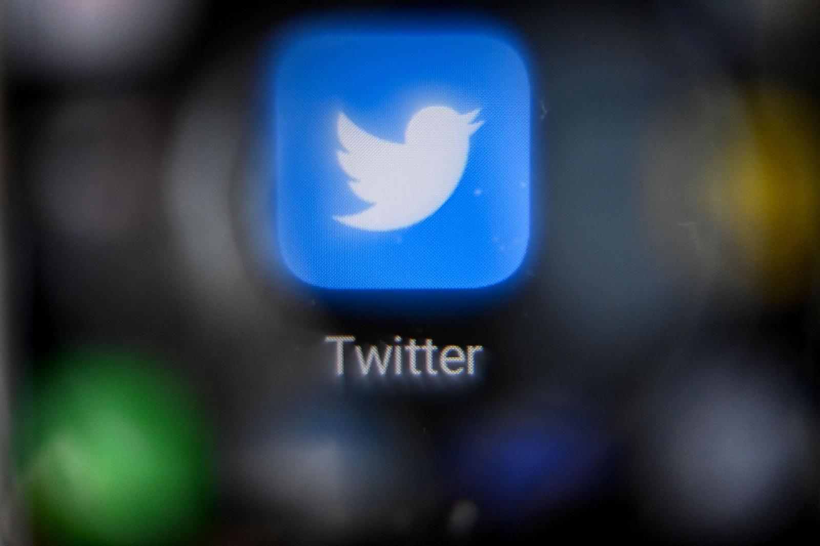 Twitter’s Bizarre New Two-Factor Authentication Policy Puts Users at Risk