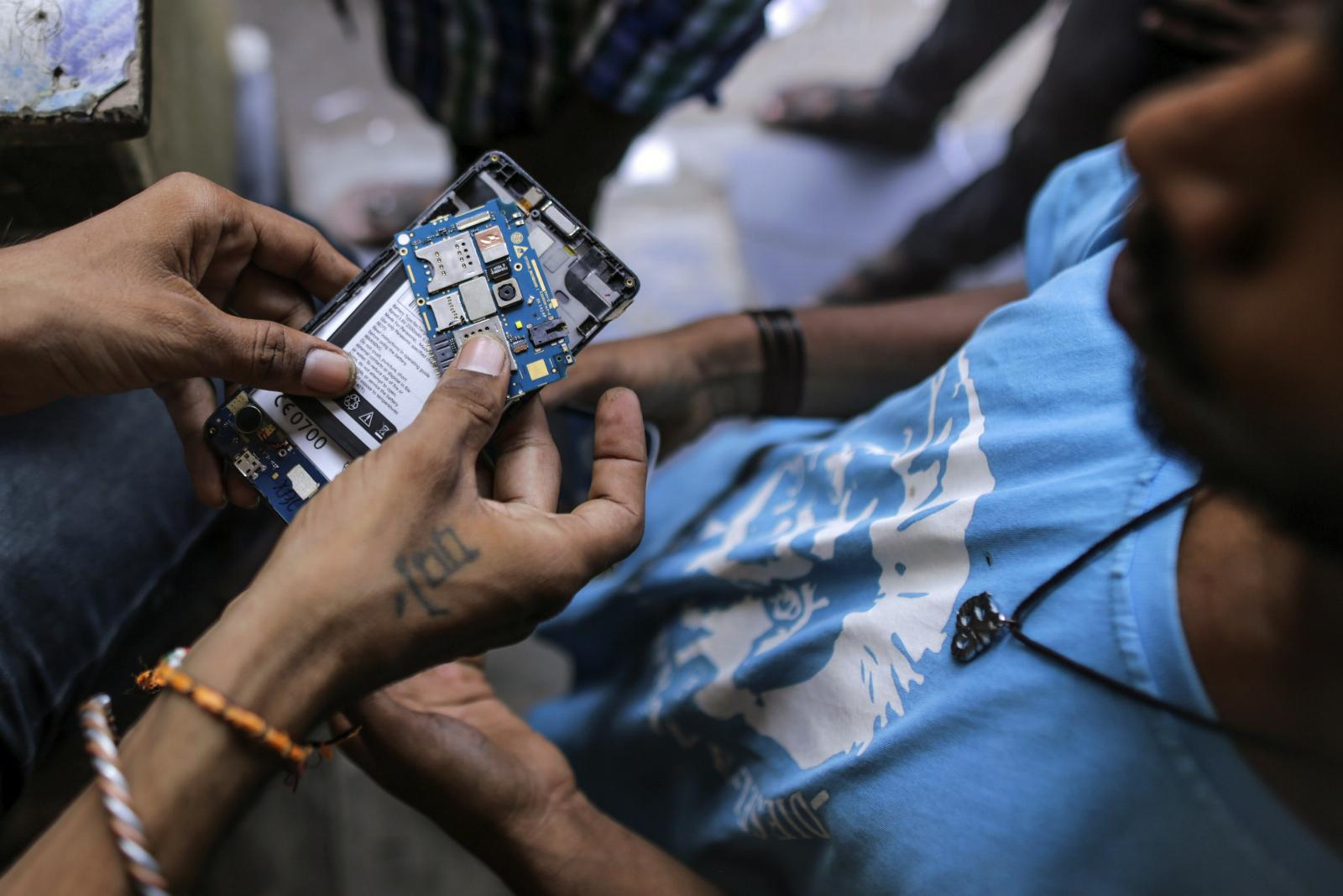 India kicks off a pilot to become electronics repair capital of the world