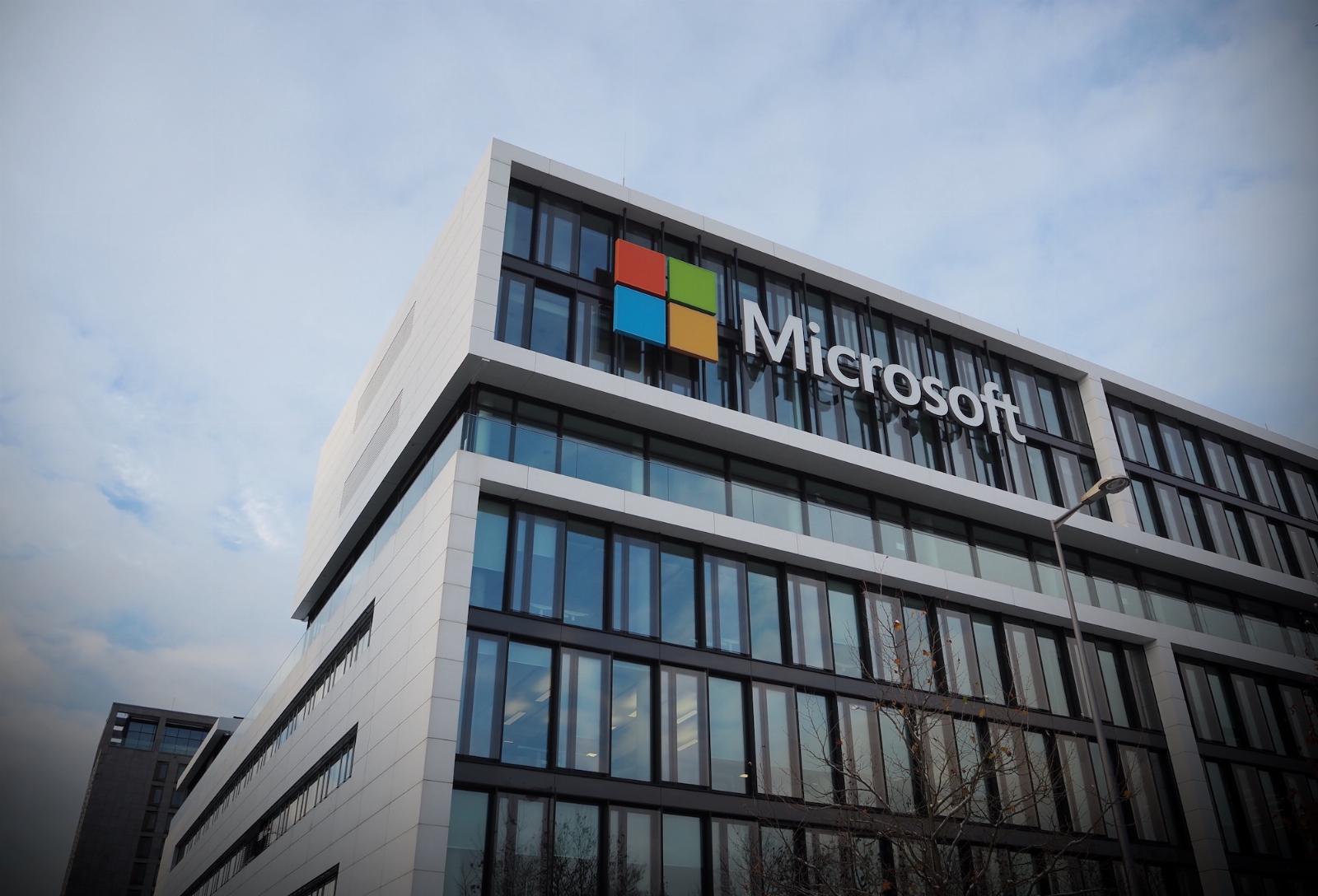 Microsoft lost its keys, and the government got hacked