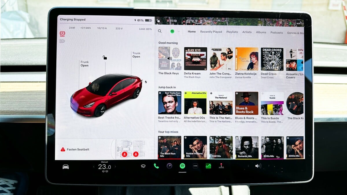 Spotify updates Tesla app with audiobooks and more
