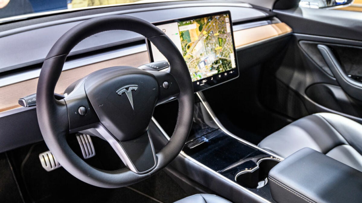 Tesla now lets you control your car with Apple Shortcuts