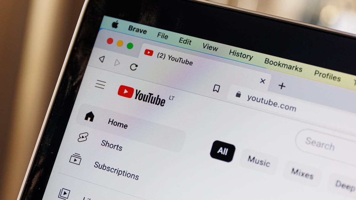 What to Do When YouTube Warns You About Your Ad-Blocker