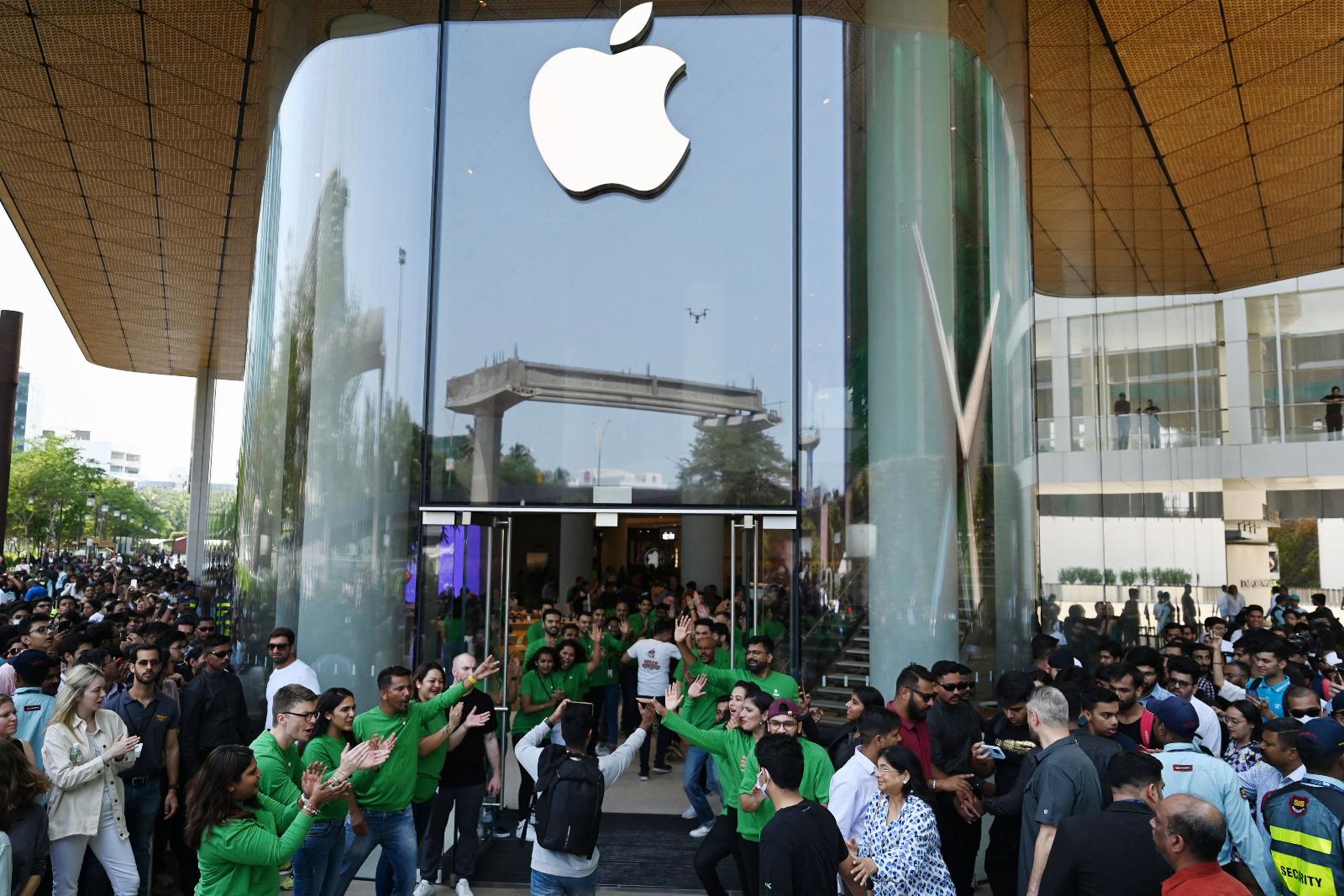 Apple iPhone shipments just had their best quarter in India
