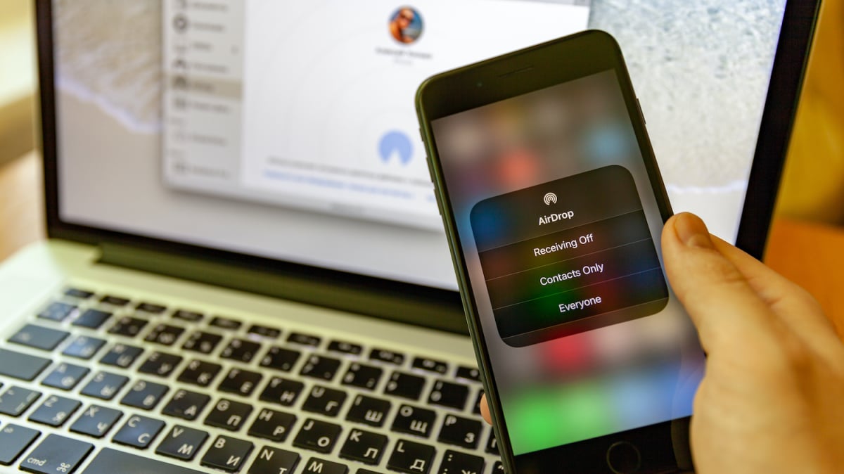 How to use Apple’s AirDrop (it’s really easy)