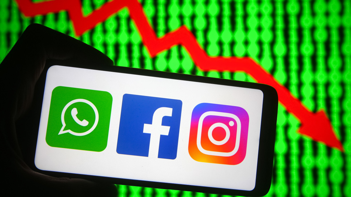 Facebook and Instagram are down. Users aren’t taking it well