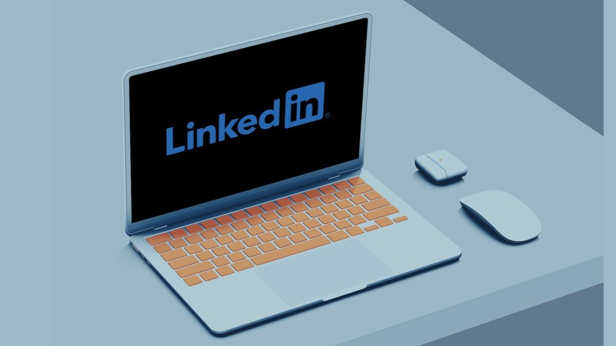 How to stay anonymous on LinkedIn