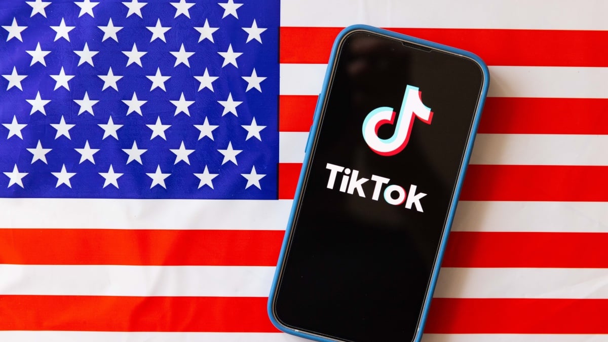 TikTok users bombard Congress with phone calls to save their favorite app