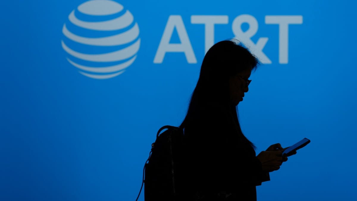 AT&T resets millions of passcodes after data leak