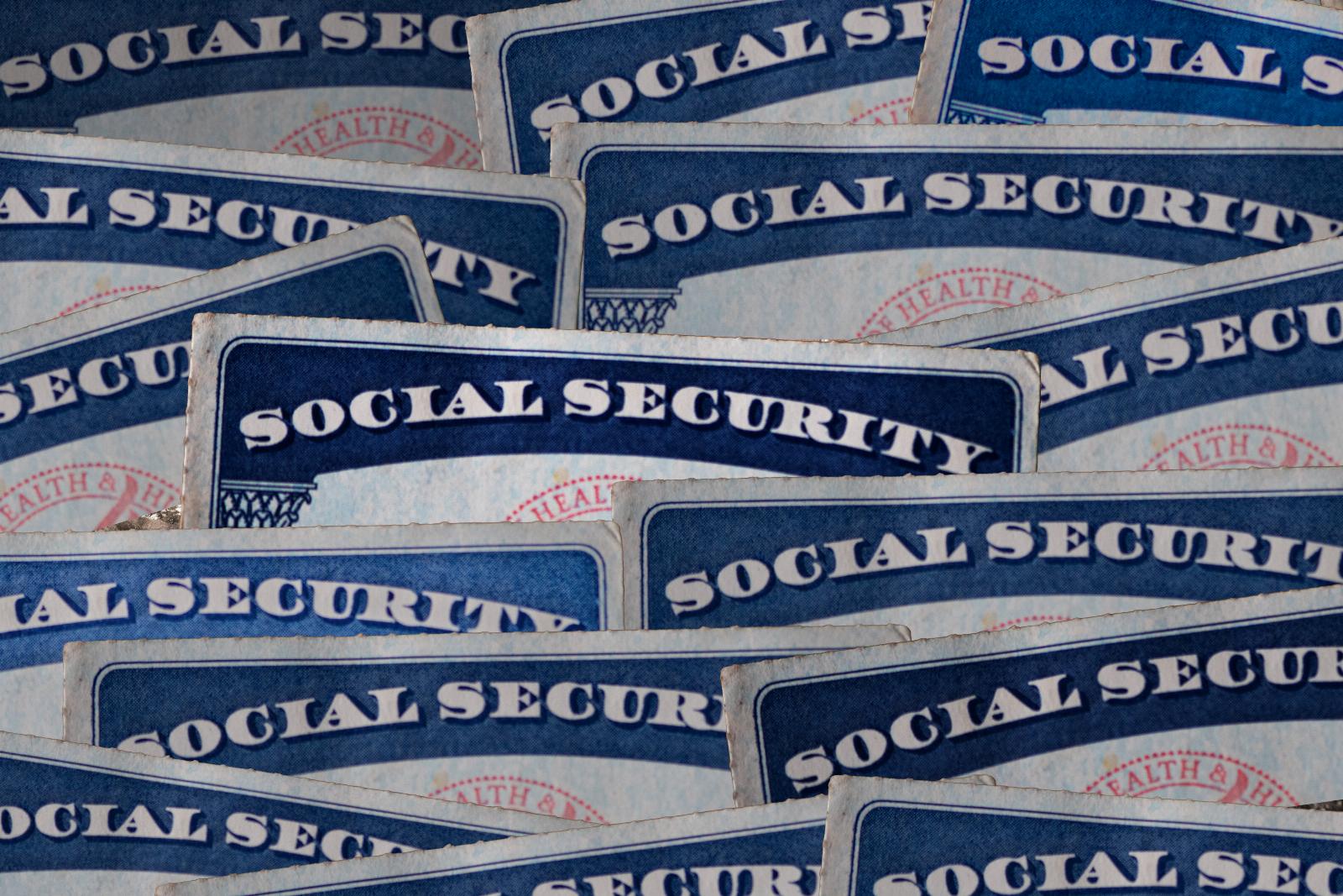 Hackers stole 340,000 Social Security numbers from government consulting firm