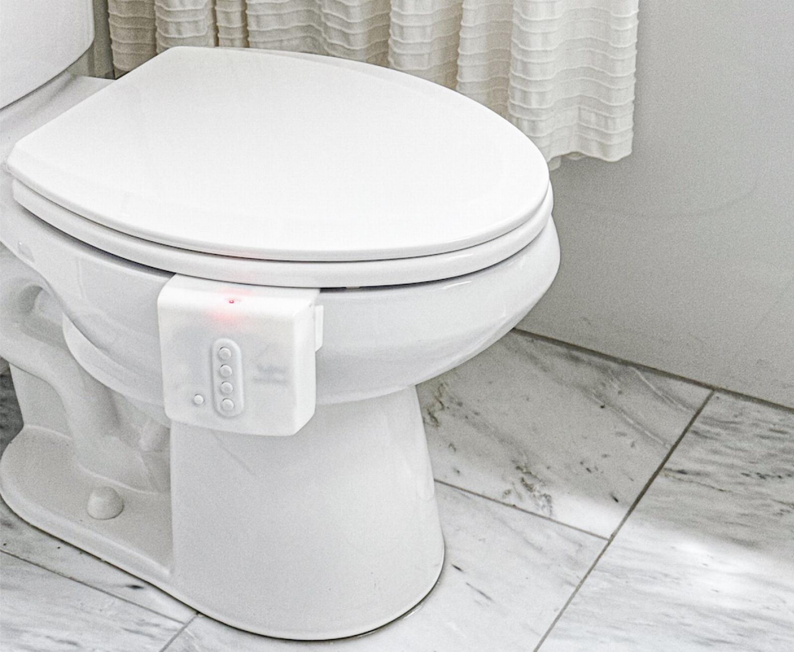 Throne’s toilet camera takes pictures of your poop