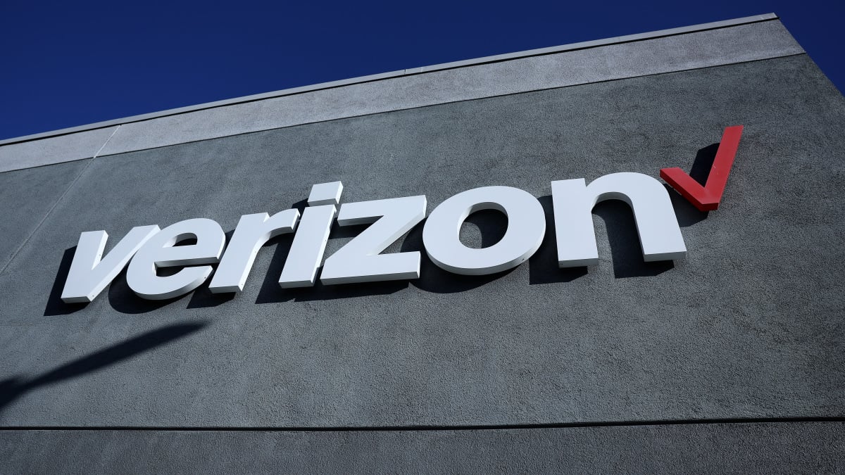 What caused the Verizon outage yesterday? What we know.