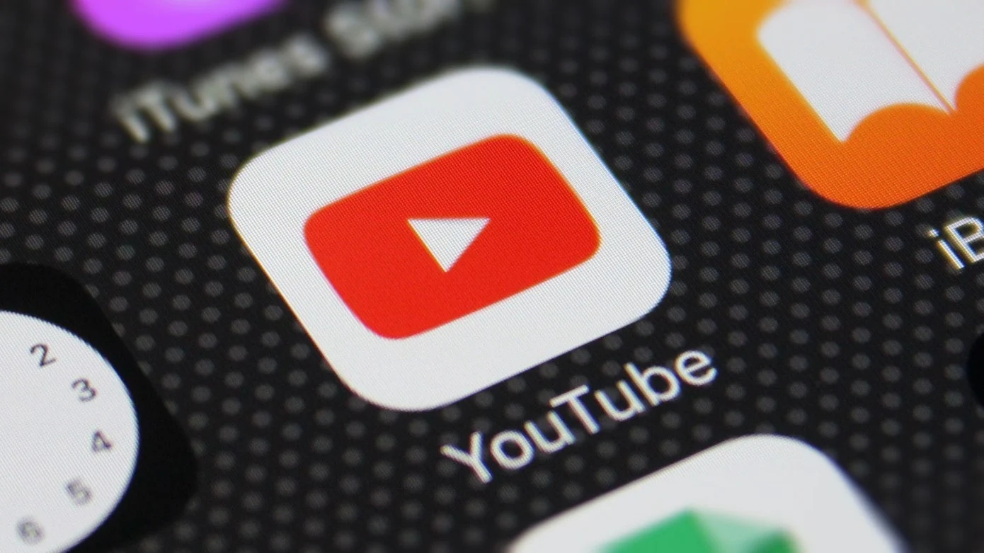 YouTube chases TikTok with new gifting feature for vertical livestreams